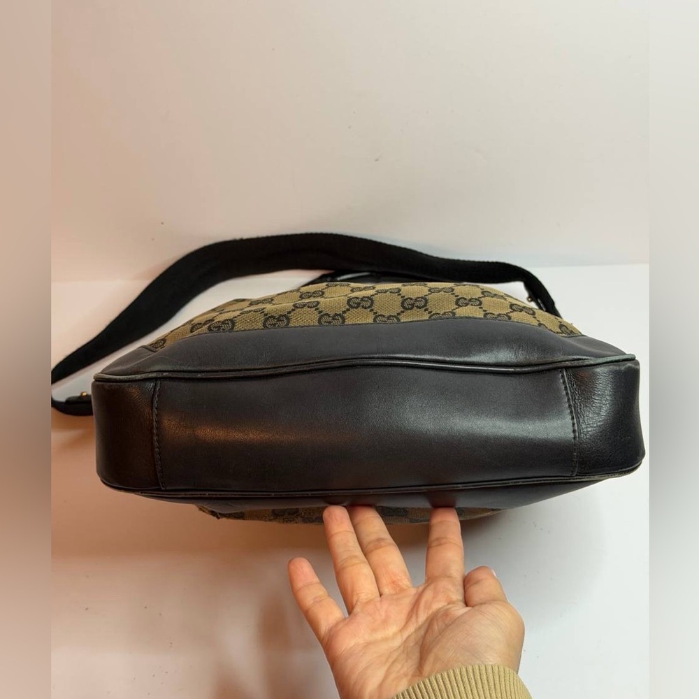 Gucci Bamboo GG Canvas Shoulder Bag in Brown and Black - Picture 9 of 13